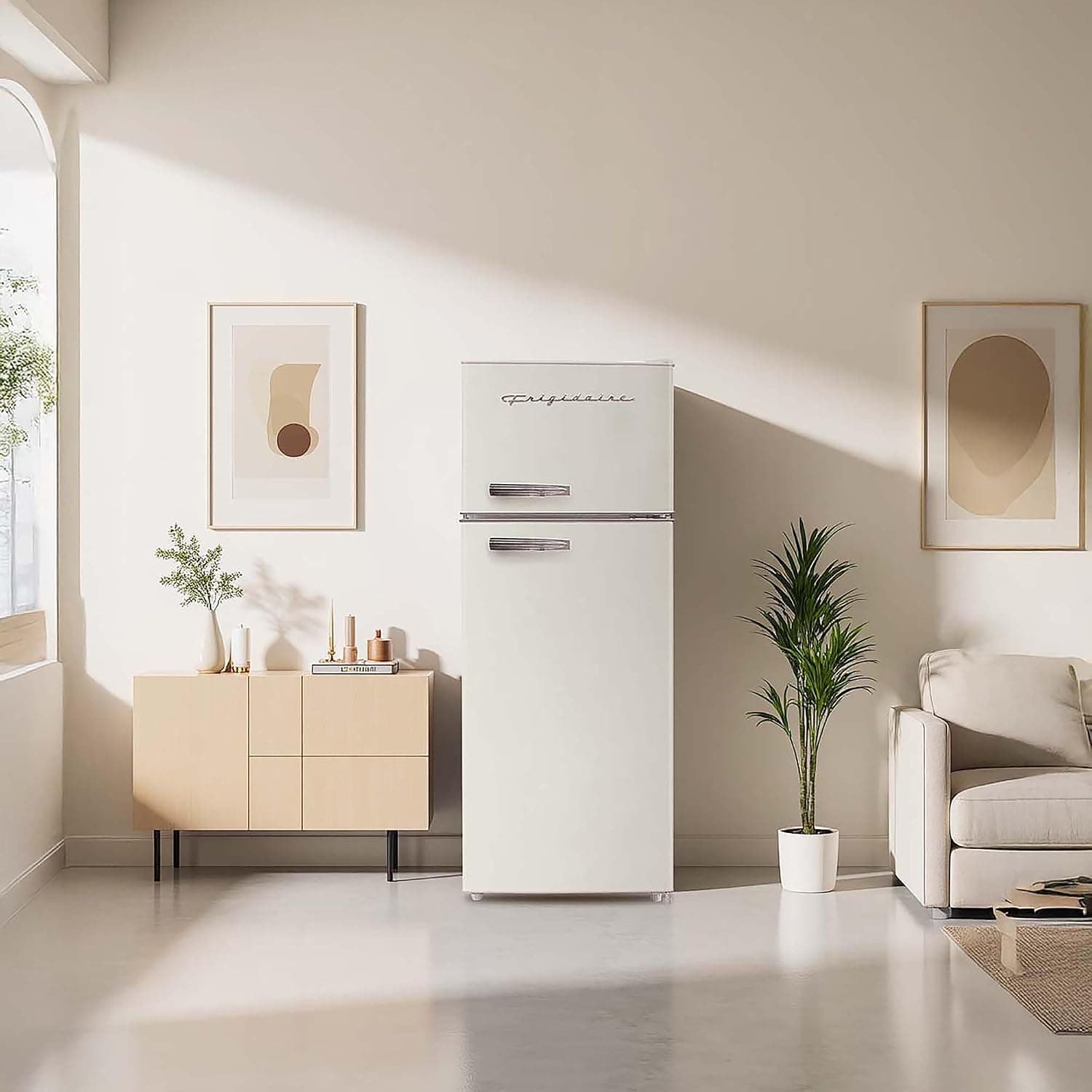 Smeg Fridge Alternatives: Retro Refrigerators & Mini Fridges